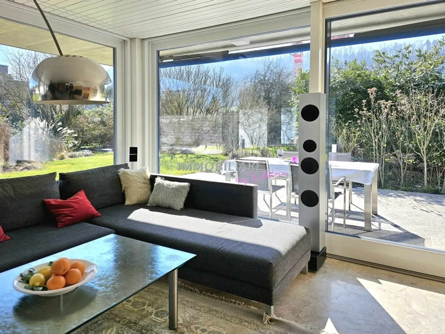 Luxury Architect Villa: Renovated, Maximum Comfort with Minimal Maintenance - Photo 5 of 13