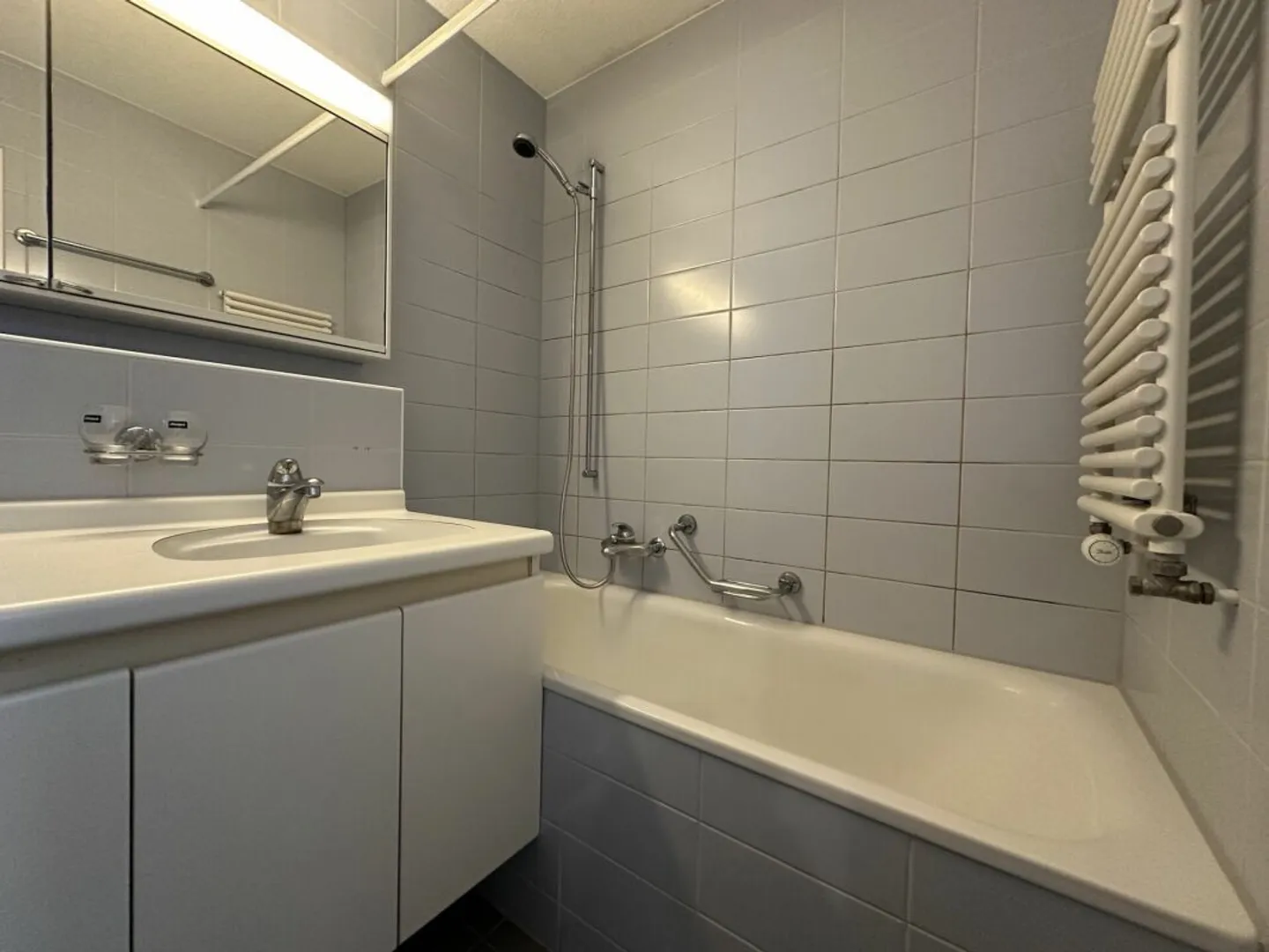 Maisonette apartment with beautiful roof terrace - Photo 9 of 14