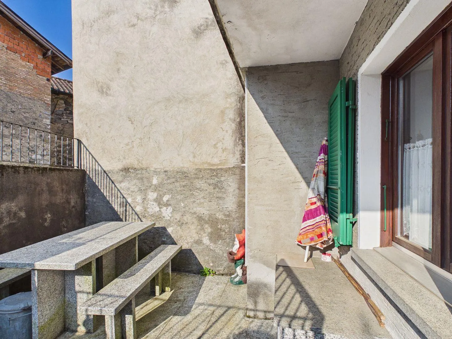 Core house with courtyard and possibility of elevation - Photo 2 of 16