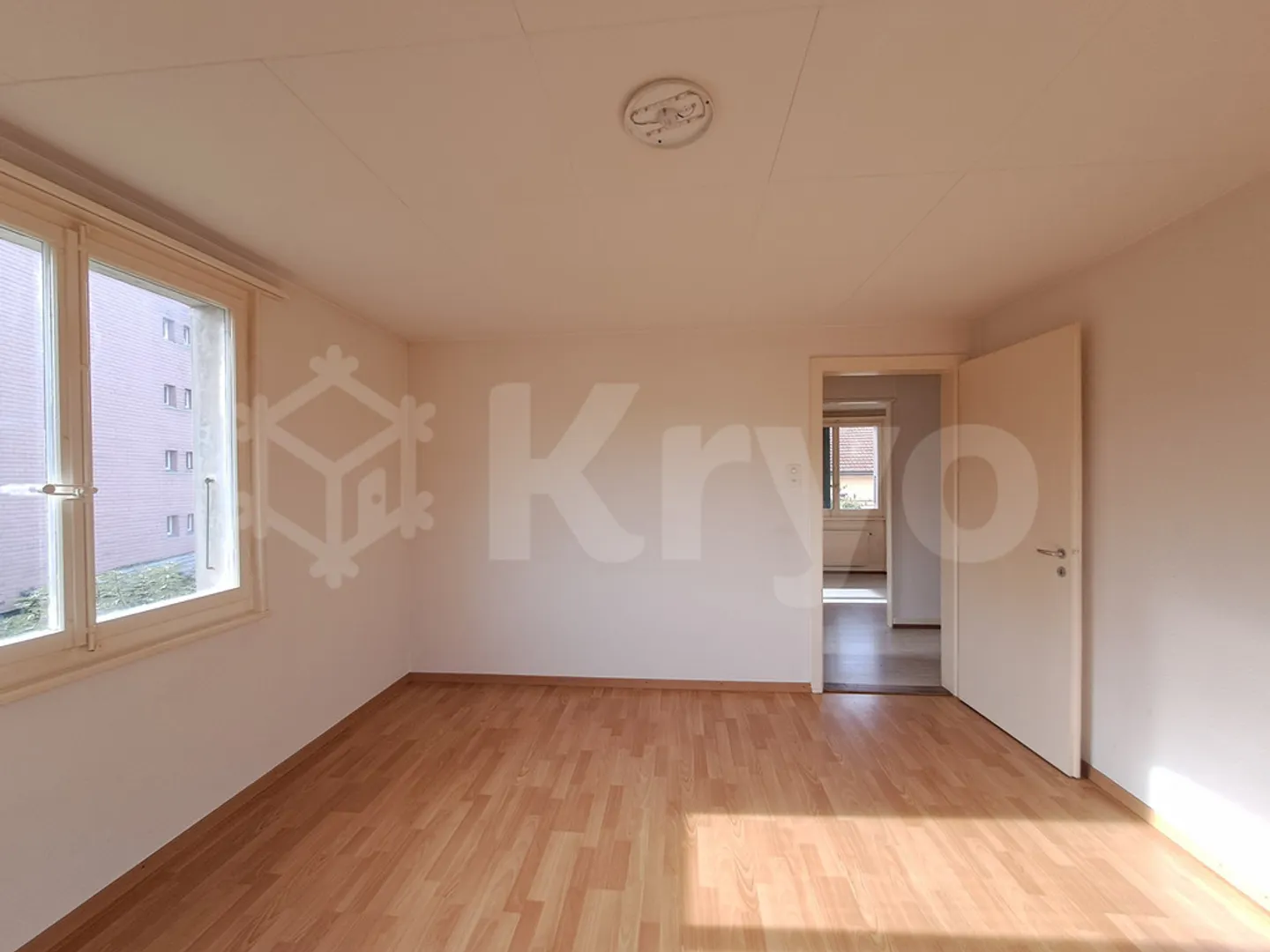 VERGERS 4, 2.5-room apartment in a quiet neighborhood - Photo 3 of 6