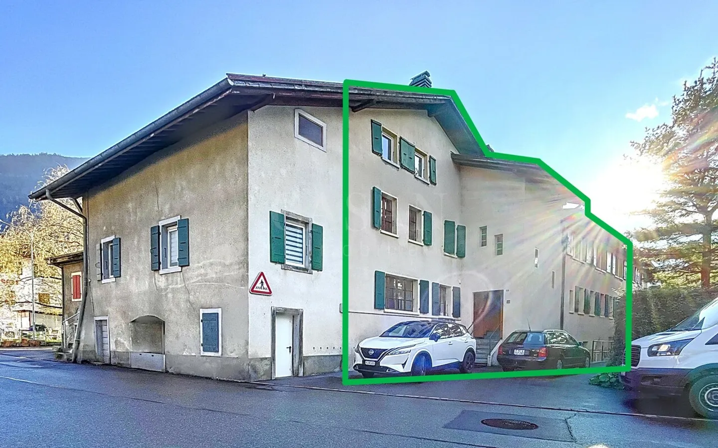 Gebäude in der Nähe des Zentrums - Foto 2 von 8