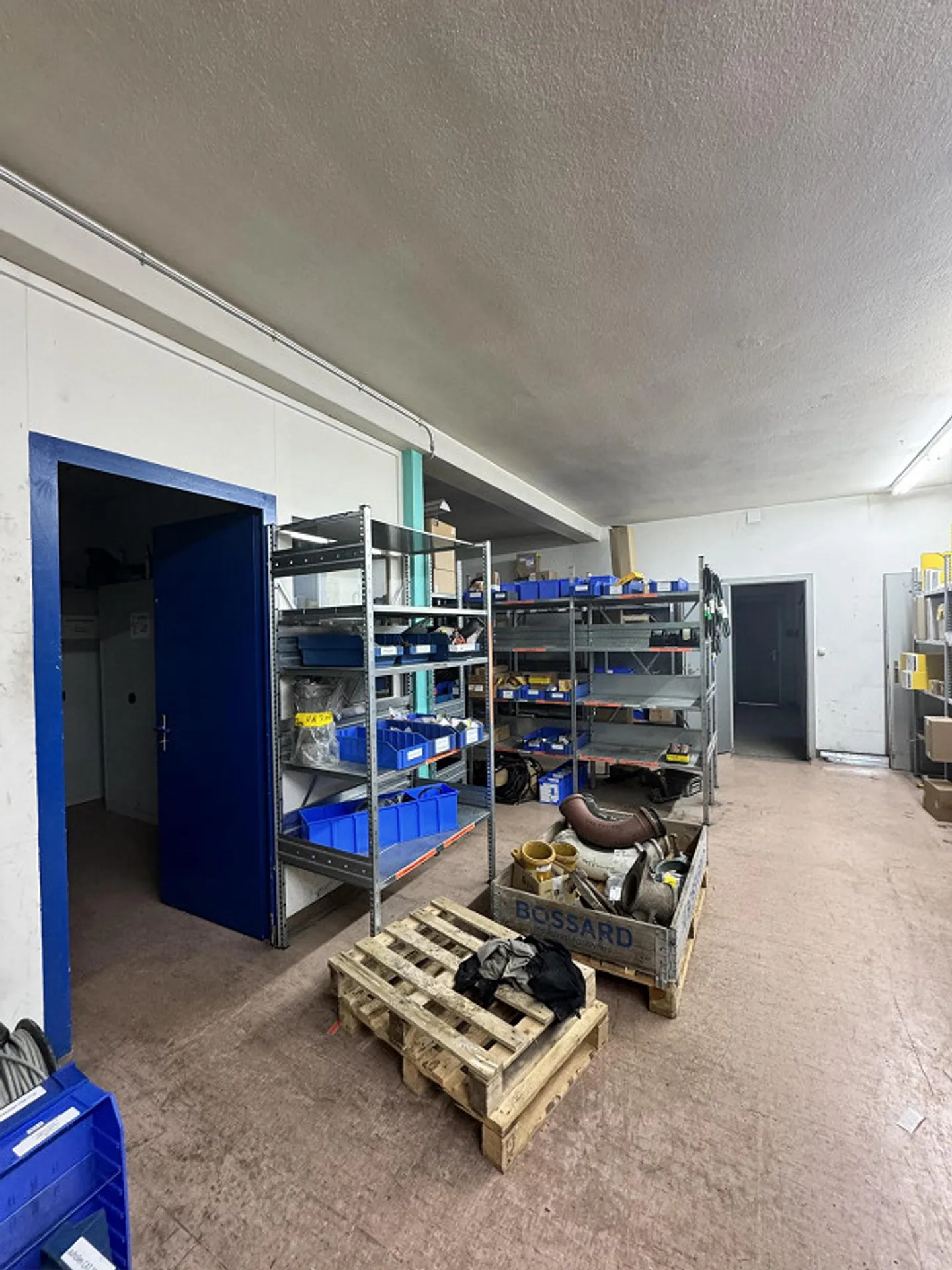 Flexible Büro- und Lagerräume im Obergeschoss zu vermieten - Photo 4 of 16