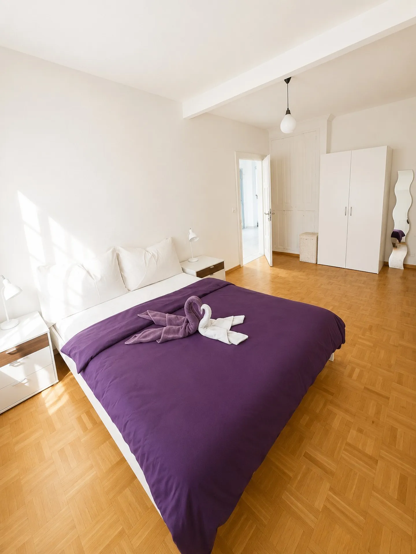 Stylish 3.5-Room Business Apartment - Photo 8 of 13