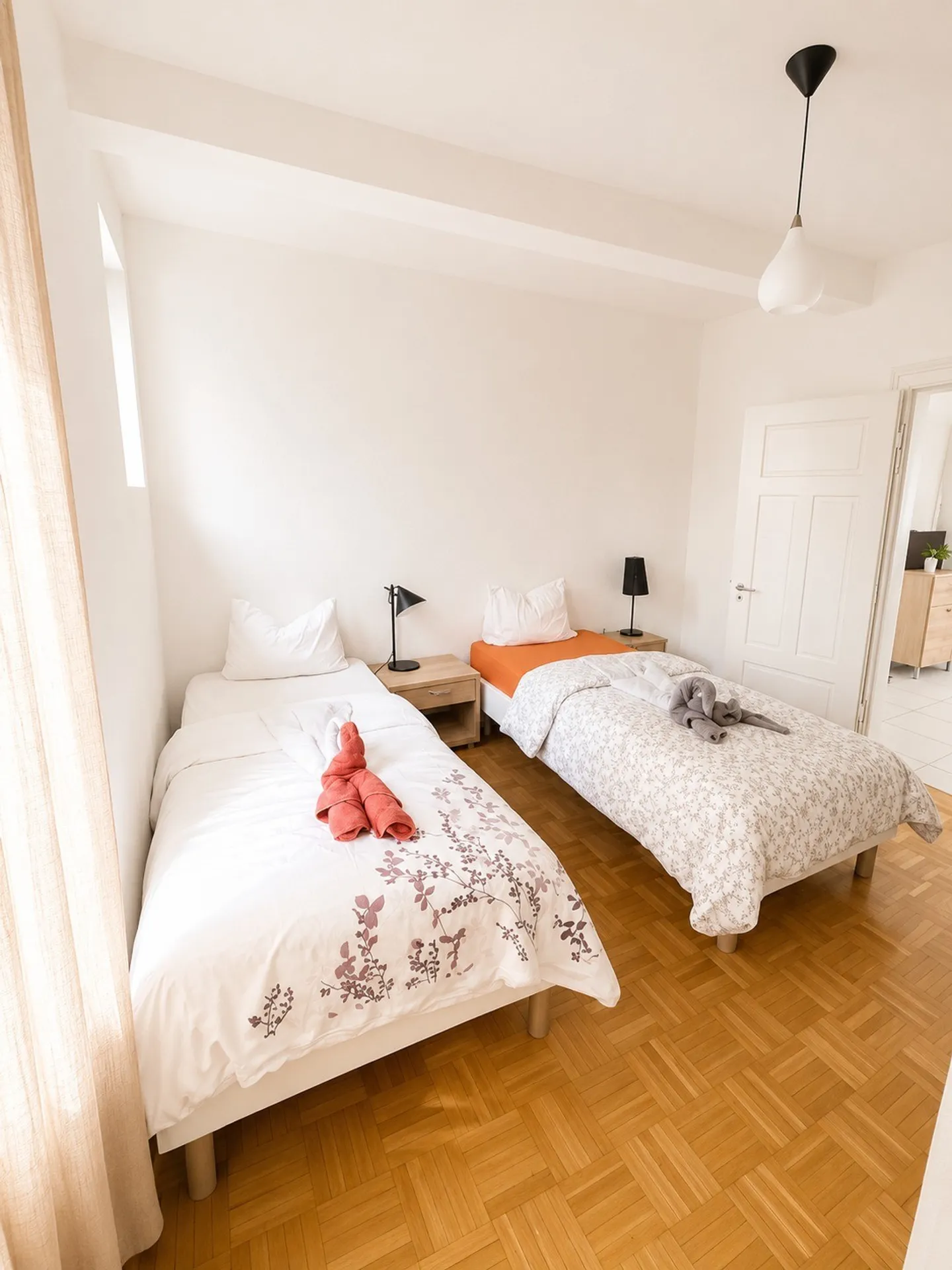 Stylish 3.5-Room Business Apartment - Photo 12 of 13