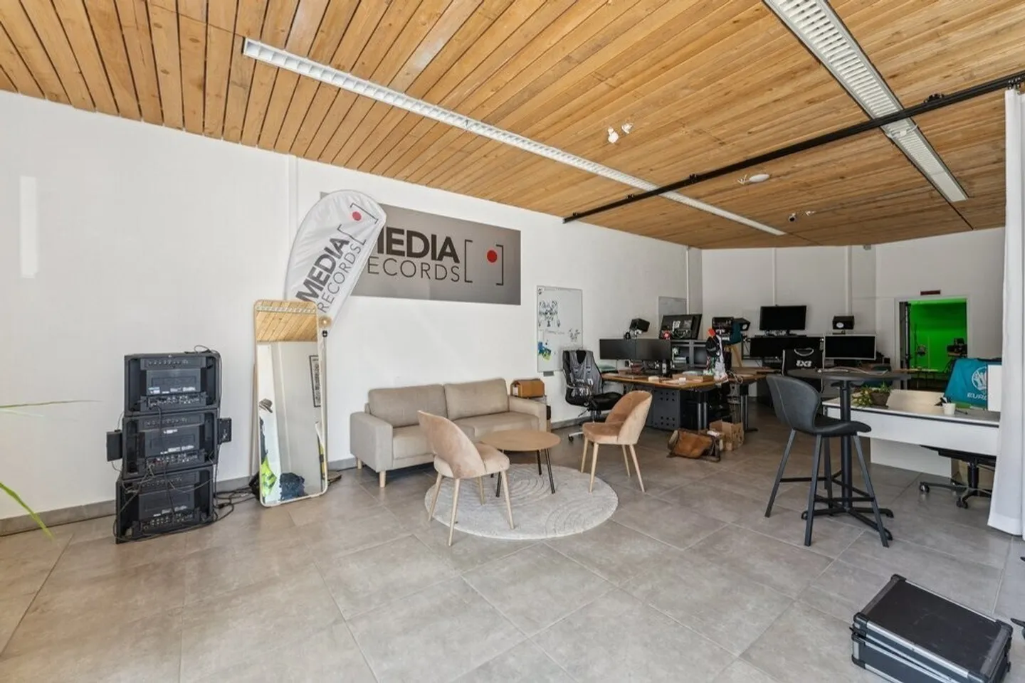 Wunderschöne Arcade zu vermieten - Strategische Lage in Fribourg - Foto 4 von 10
