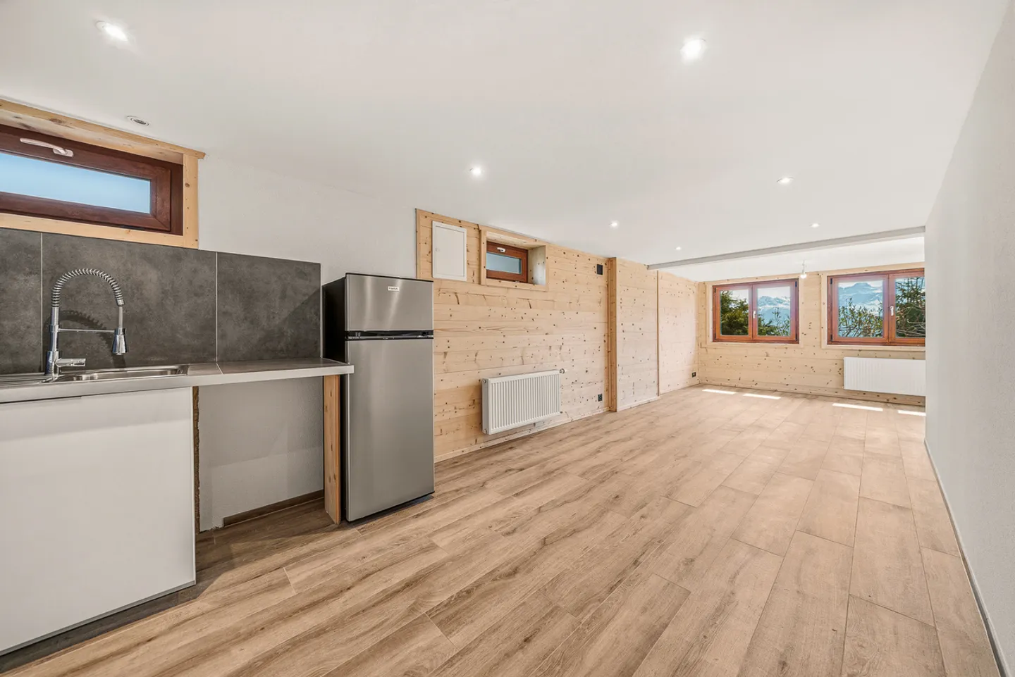 Chalet avec potentiel d'investissement - Photo 4 sur 25