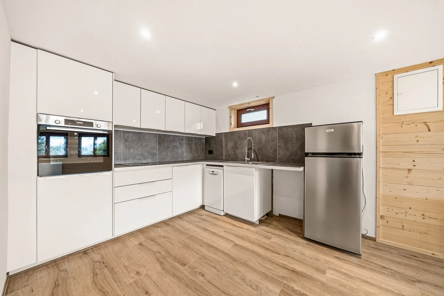 Chalet avec potentiel d'investissement - Photo 6 sur 25