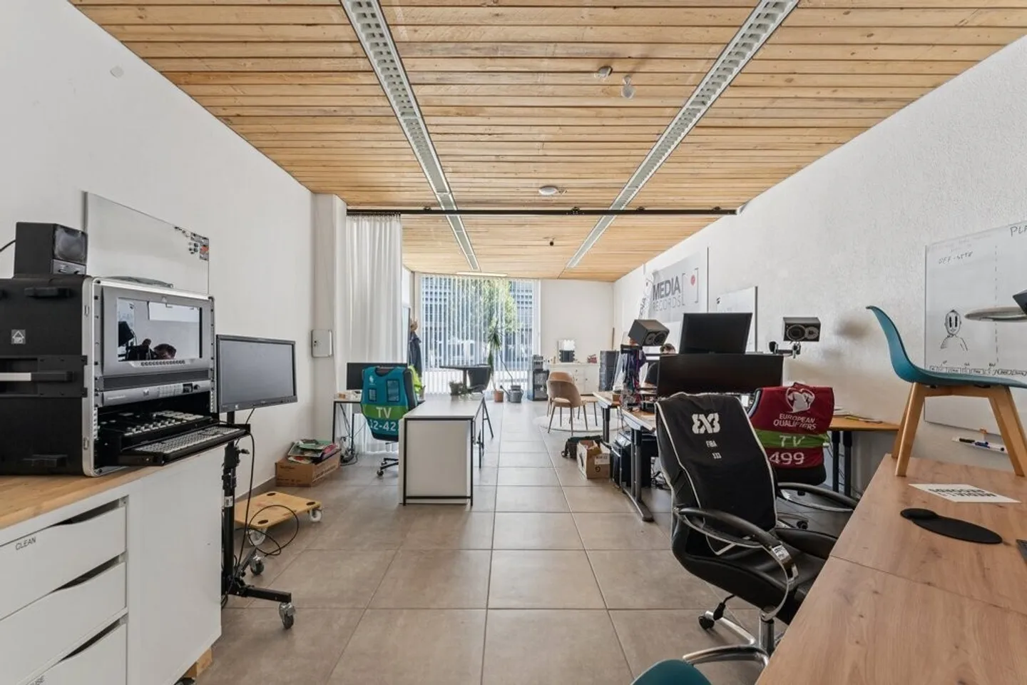 Wunderschöne Arcade zu vermieten - Strategische Lage in Fribourg - Foto 6 von 10