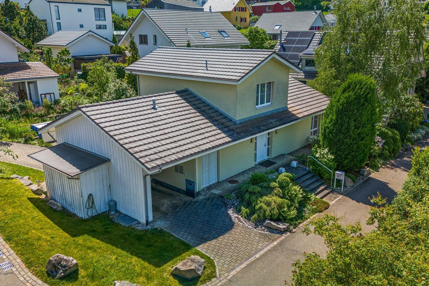 Stylish Family Home in Metzerlen - Photo 3 of 11