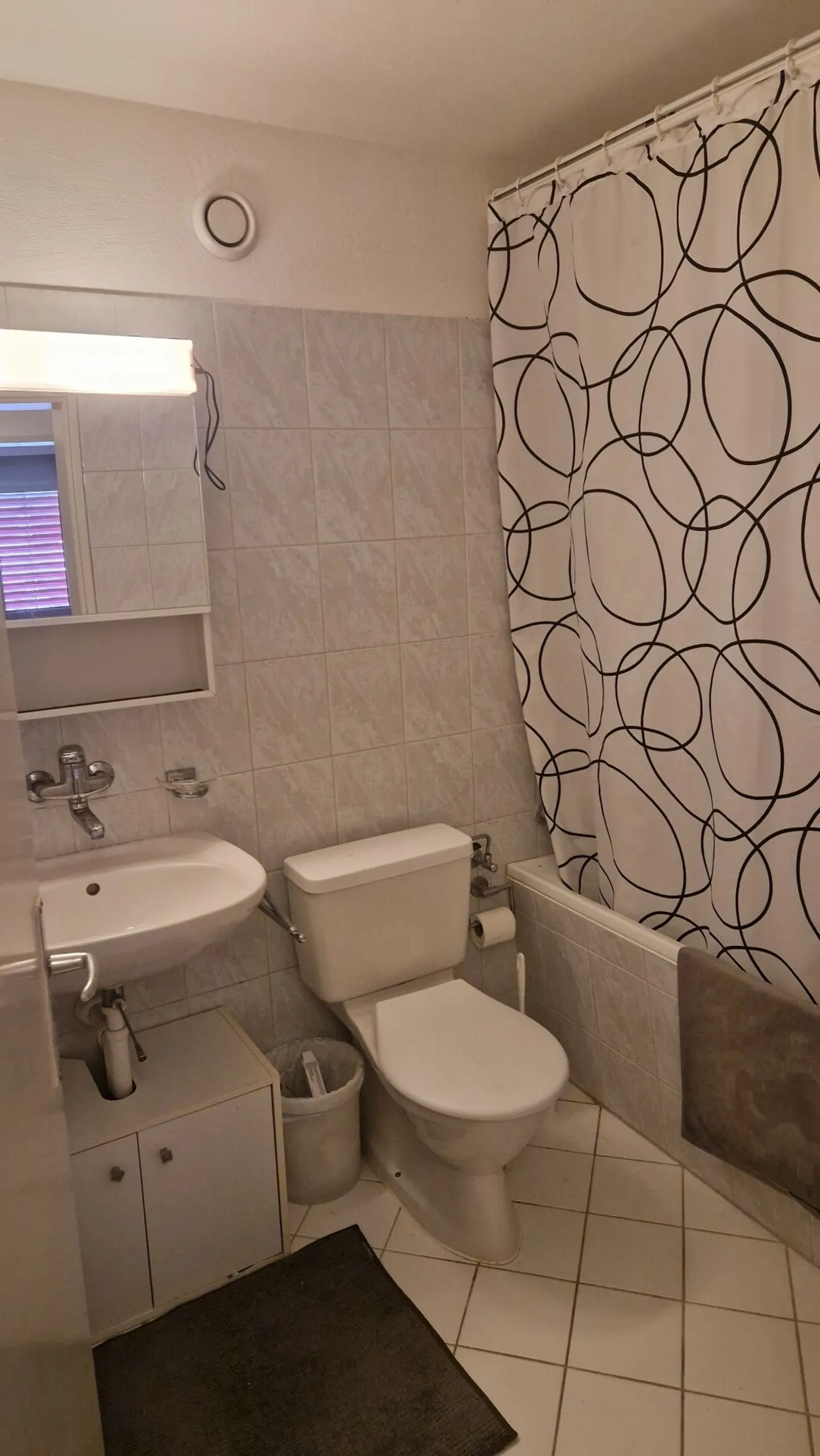 Appartement 2.5 pièces au centre - Photo 6 sur 7