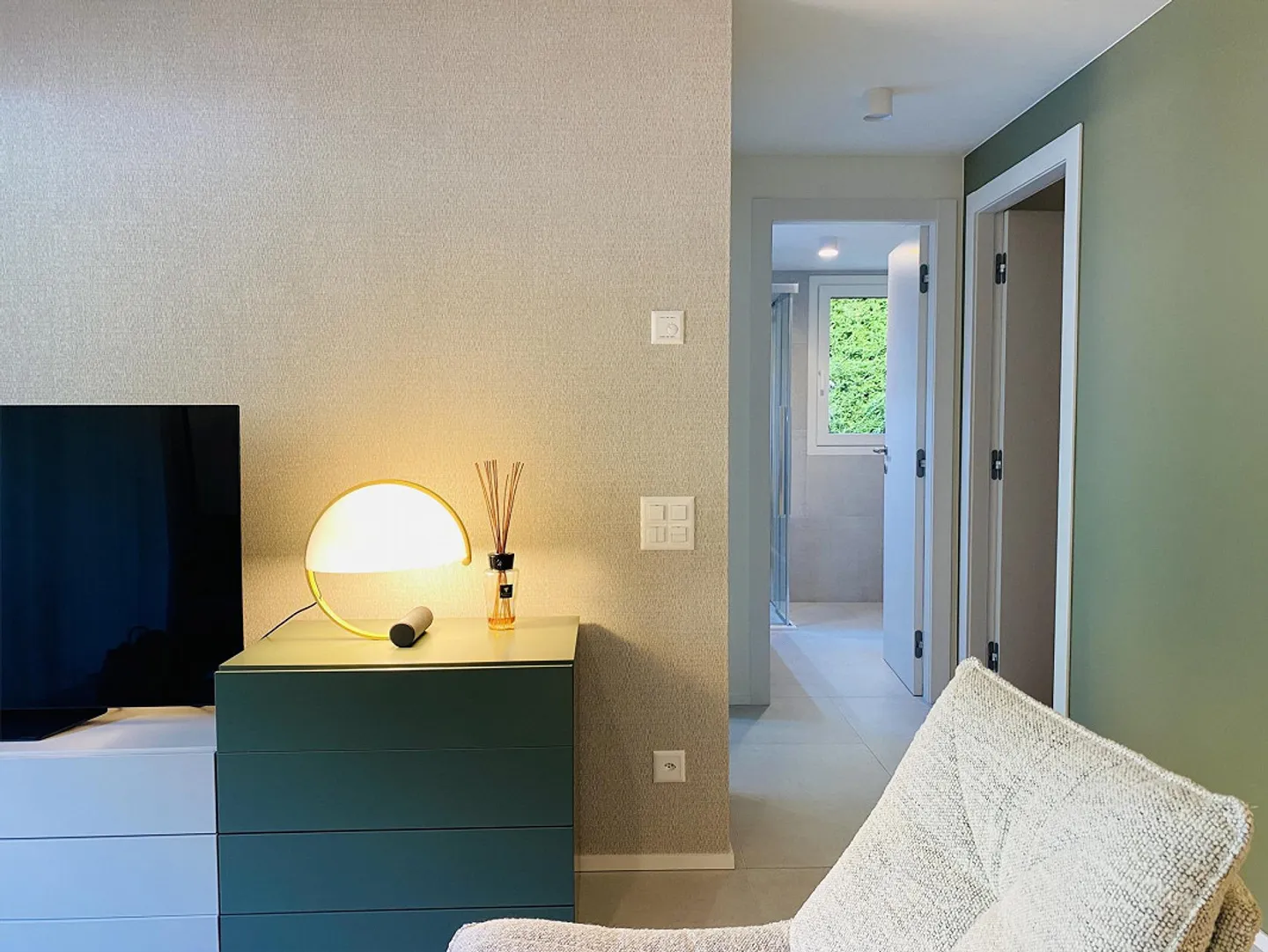 NEUE 3.5-ZIMMER-WOHNUNG MIT TERRASSE UND GARTEN - Foto 6 von 13