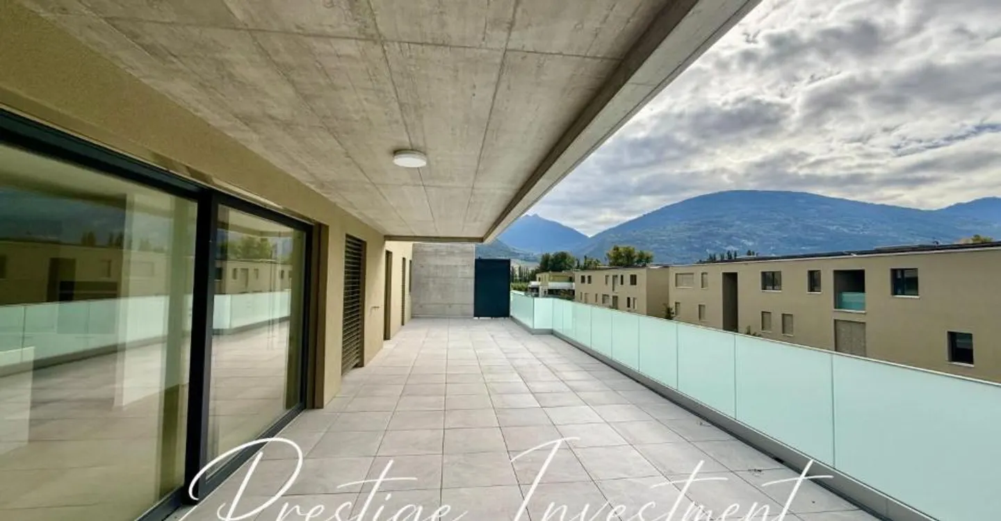 PENTHOUSE 4.5 ROOMS & 172 M2 - UVRIER - Photo 5 of 12