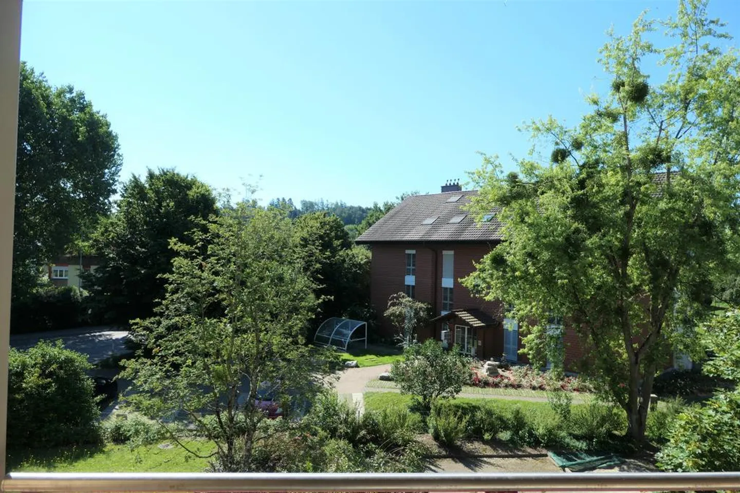 Moderne Wohnung in ruhiger Lage - Foto 10 von 11