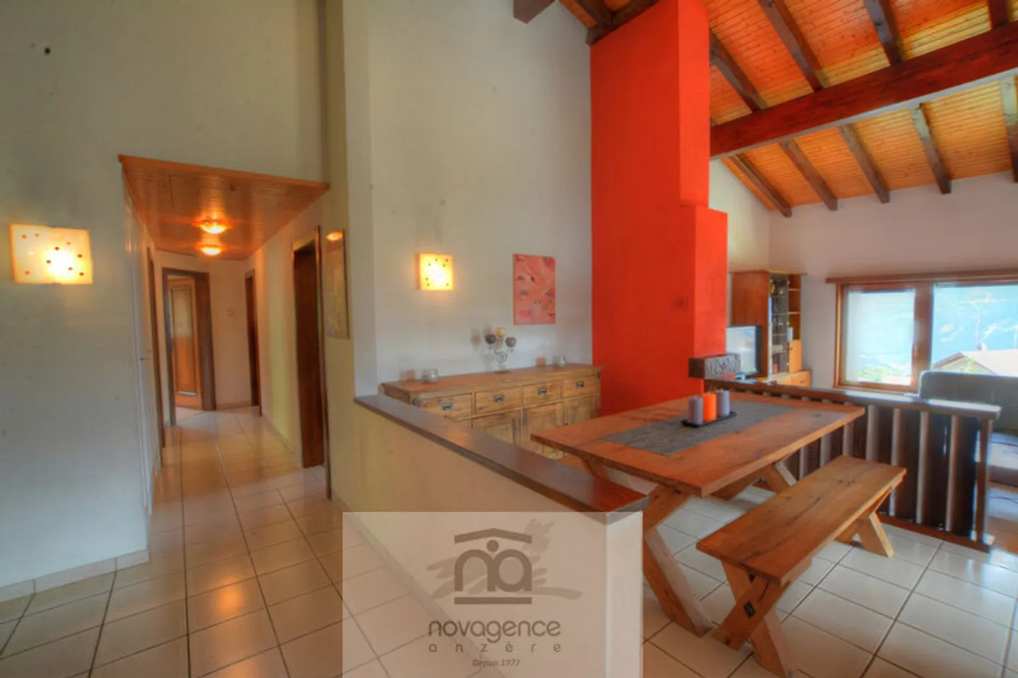 Zeitgenössische Villa in Blignou - Foto 5 von 13