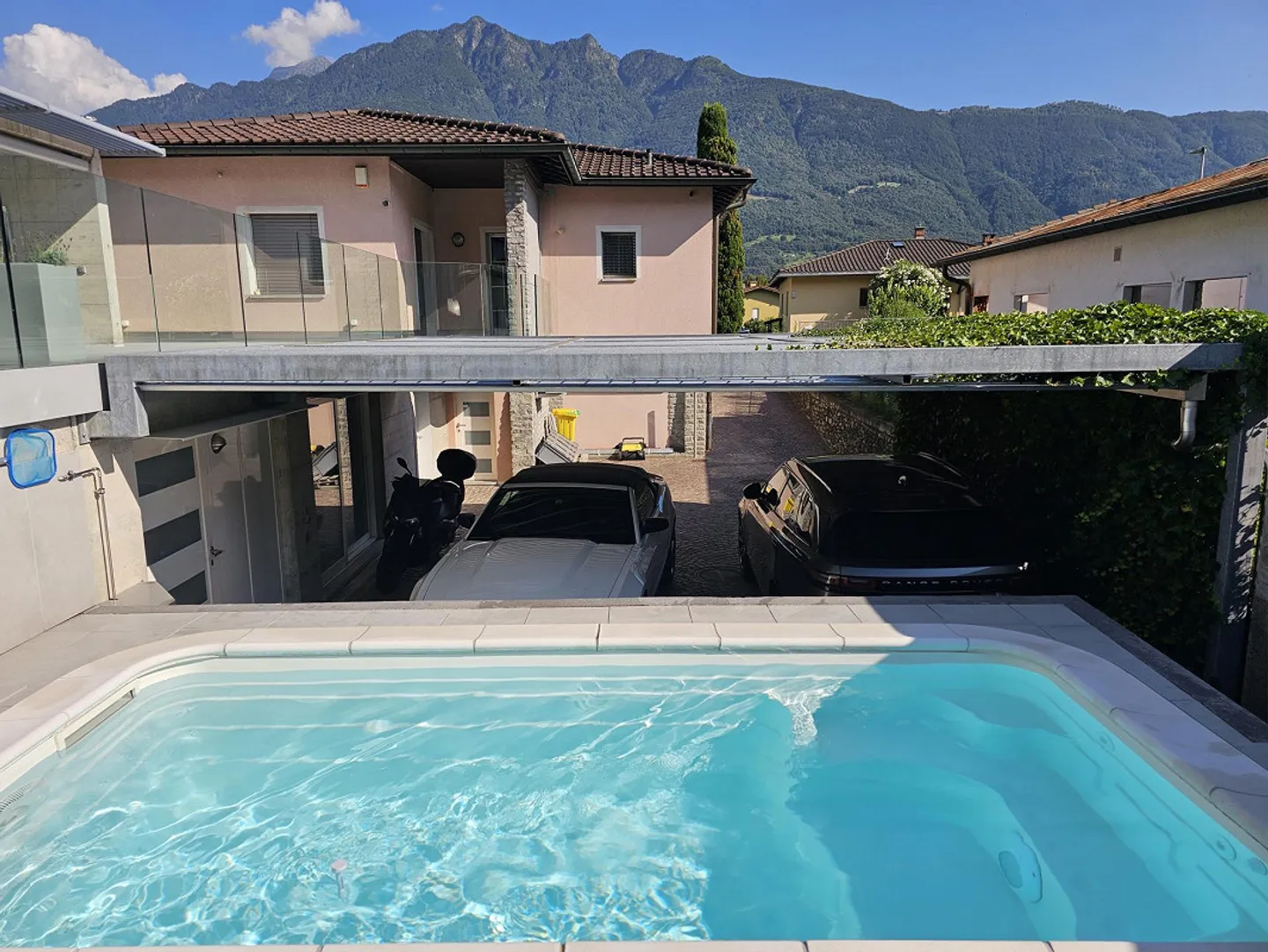 VILLA IN A PRIVILEGED POSITION - A HOUSE WITH SOUL - Photo 2 of 25