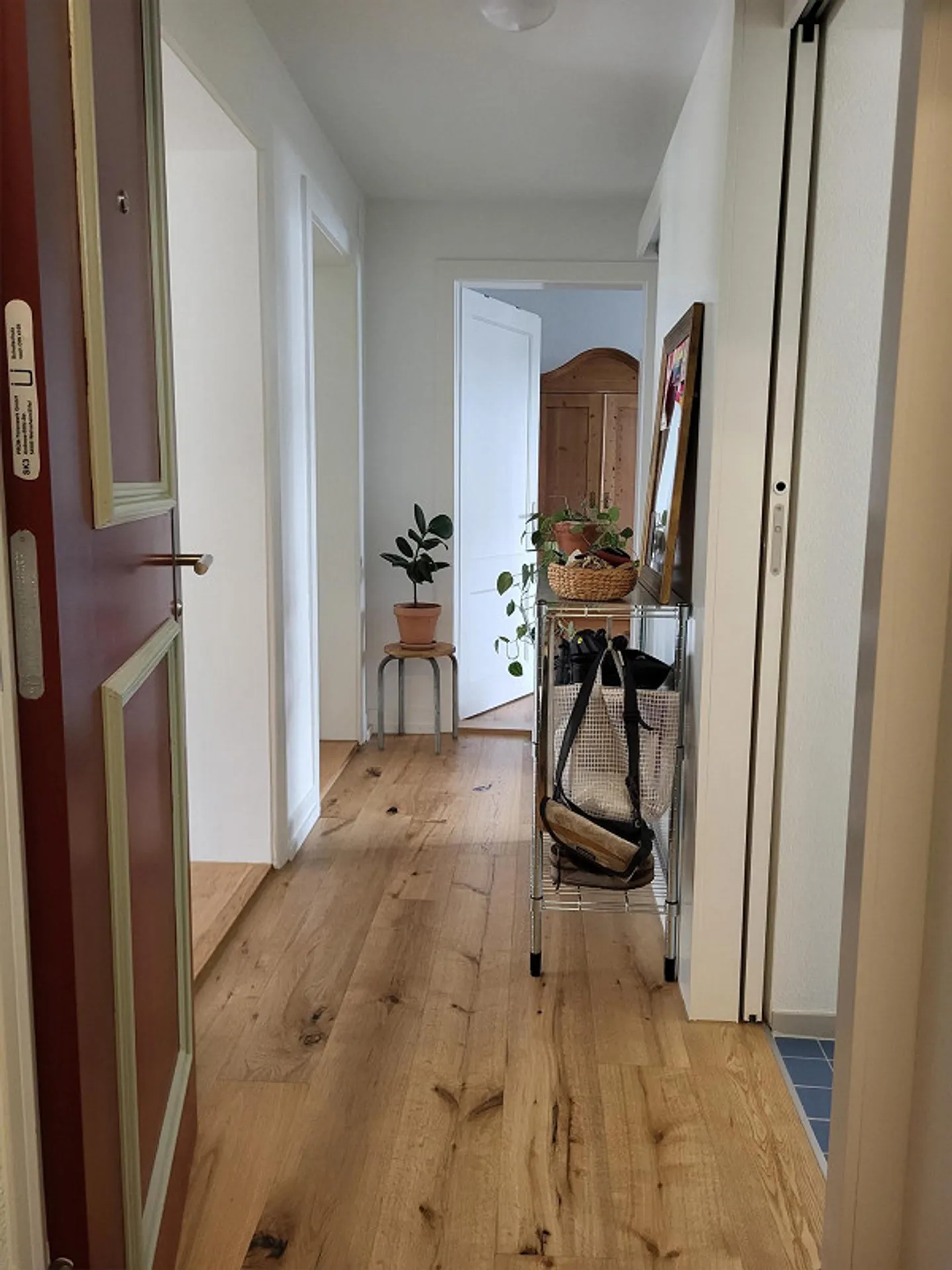 Bellissimo appartamento di 3 stanze appena ristrutturato - Foto 2 di 6