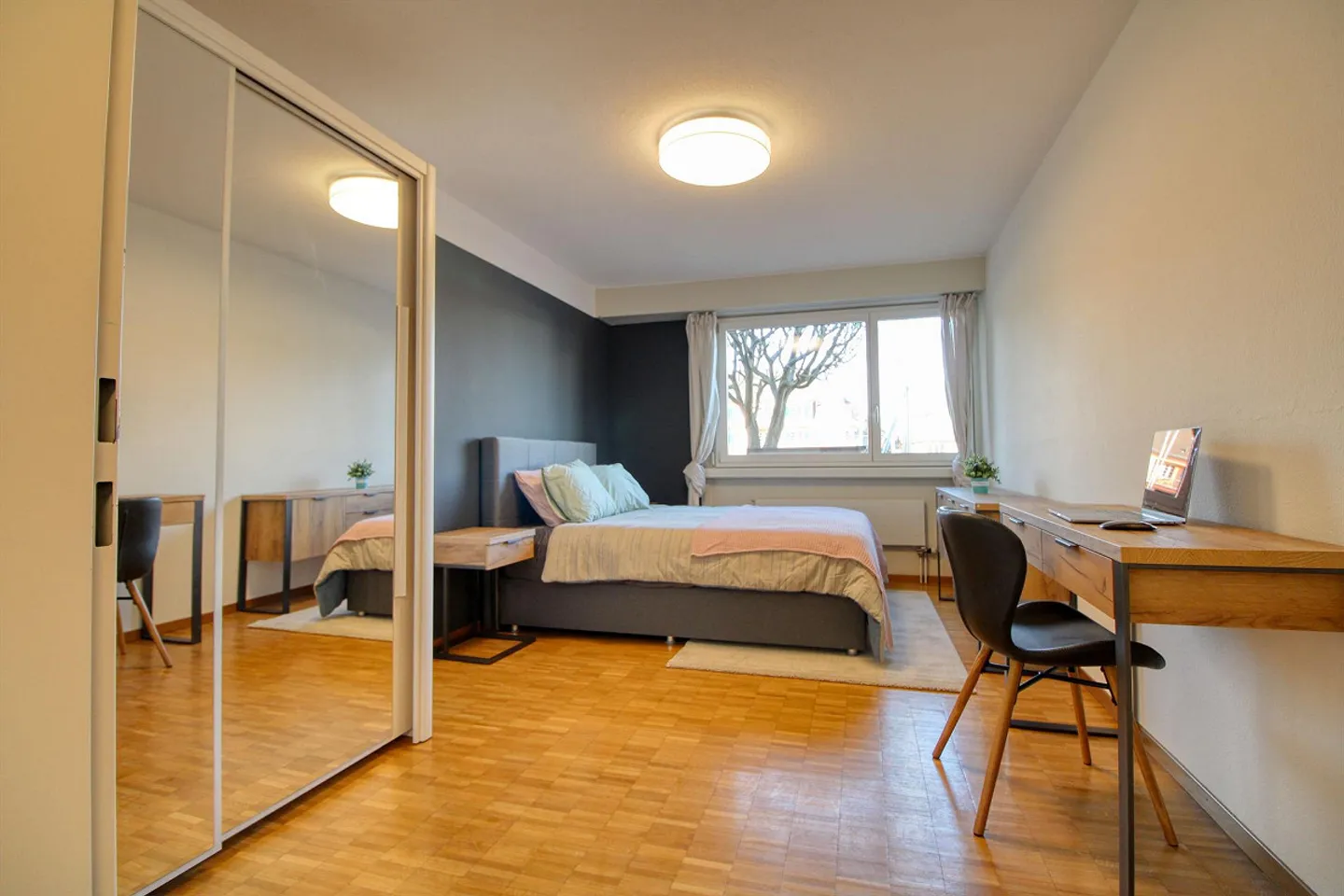 Möbliertes Zimmer in Wiedikon - Foto 1 von 13