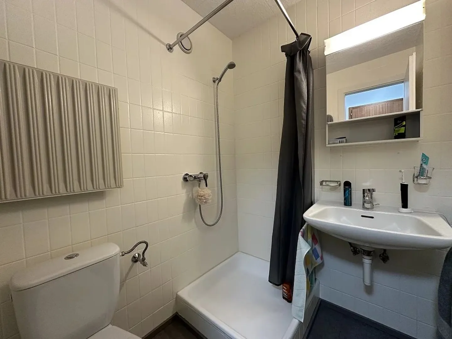 Bellissimo studio al 3° piano molto luminoso - Foto 5 di 6