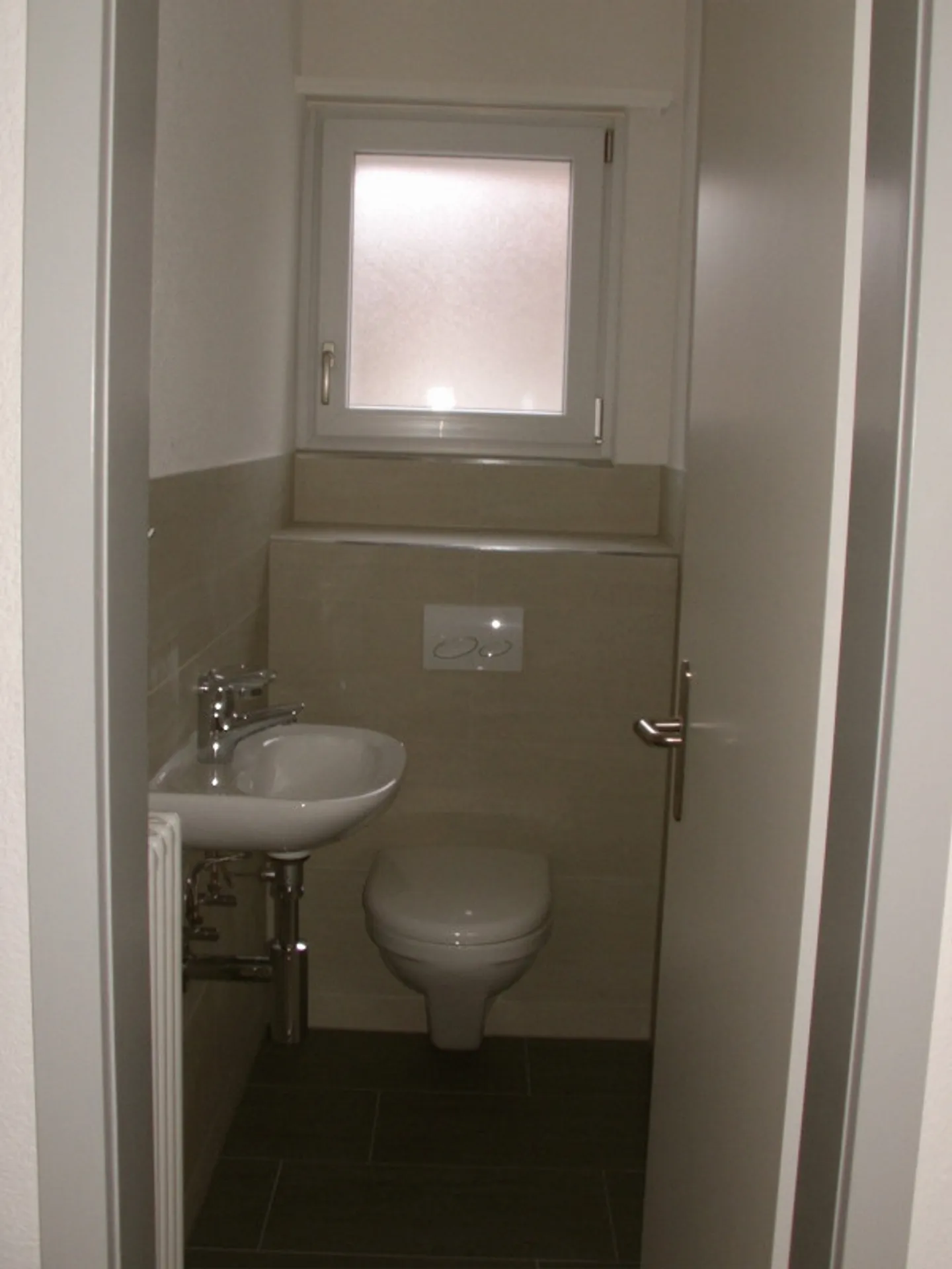 Tranquillo appartamento di 4 locali, 1° piano destro - Foto 7 di 10