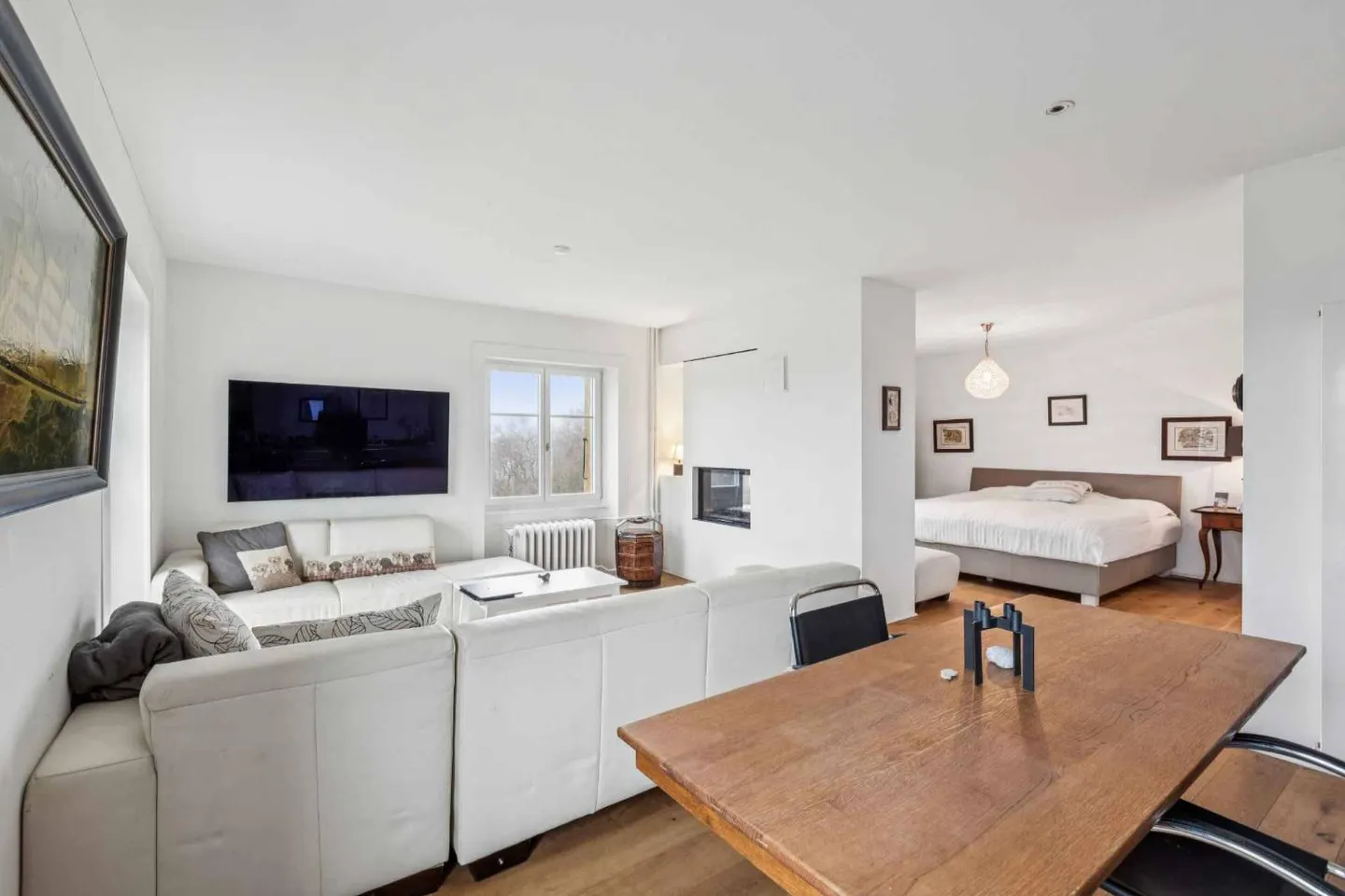 Character residence with direct access to the lake - Photo 7 of 13