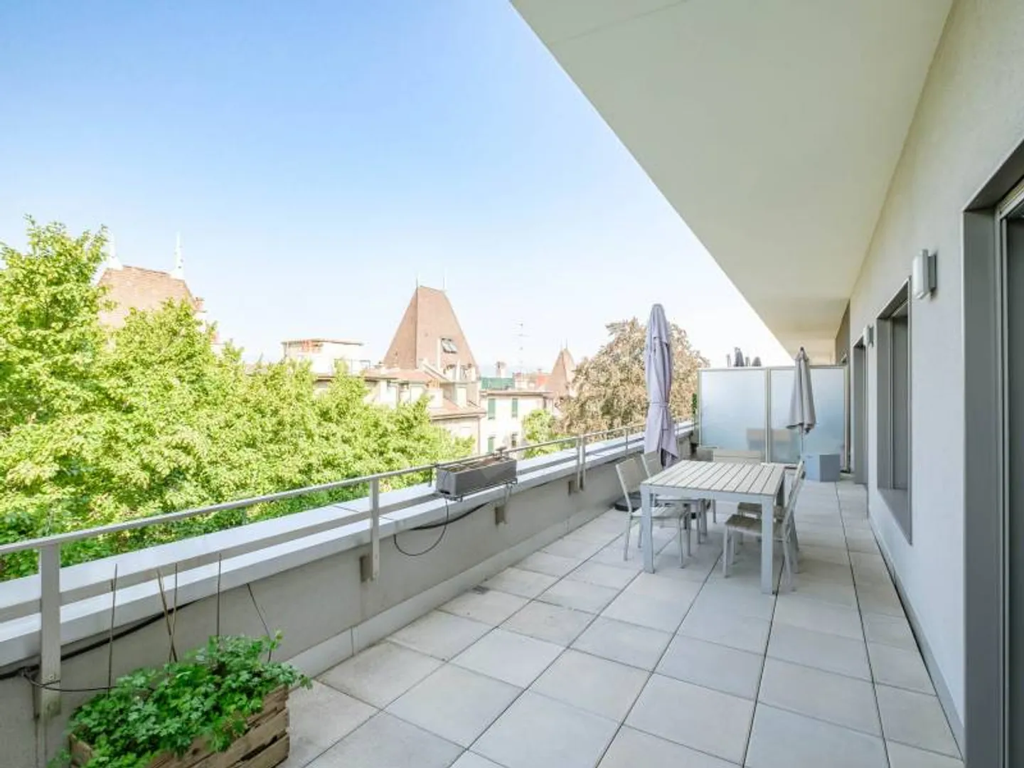 Penthouse in Eaux-Vives - Photo 10 of 10