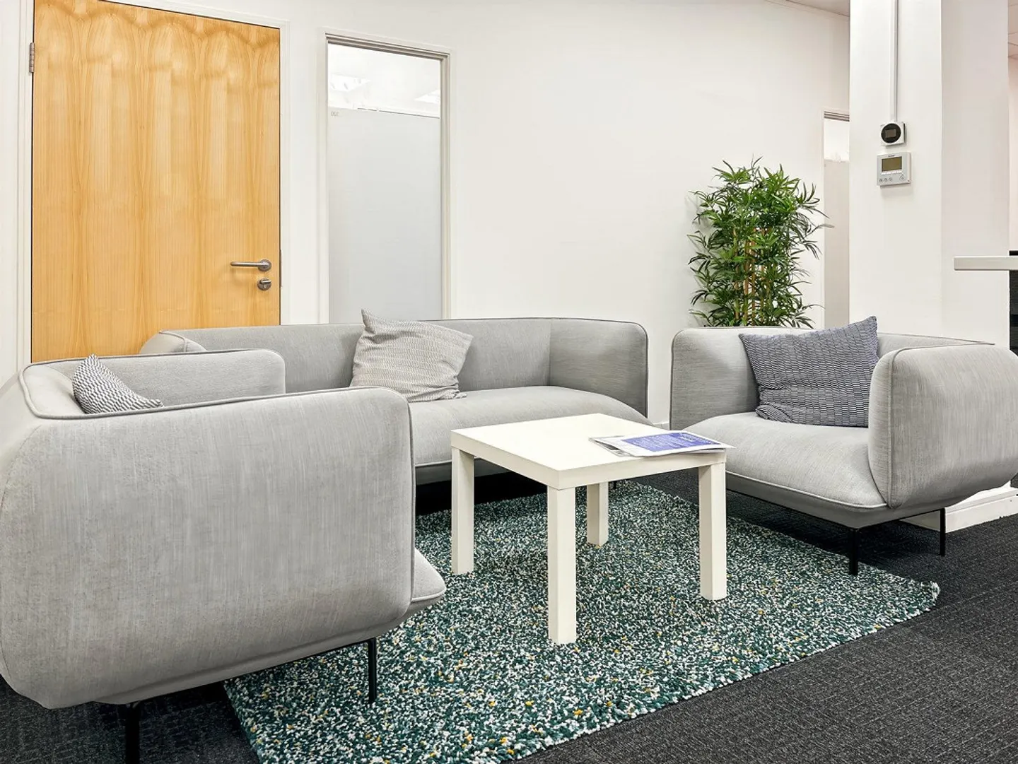 Spazio ufficio privato per 20 in Regus Spoom Green City, Manegg - Foto 4 di 8