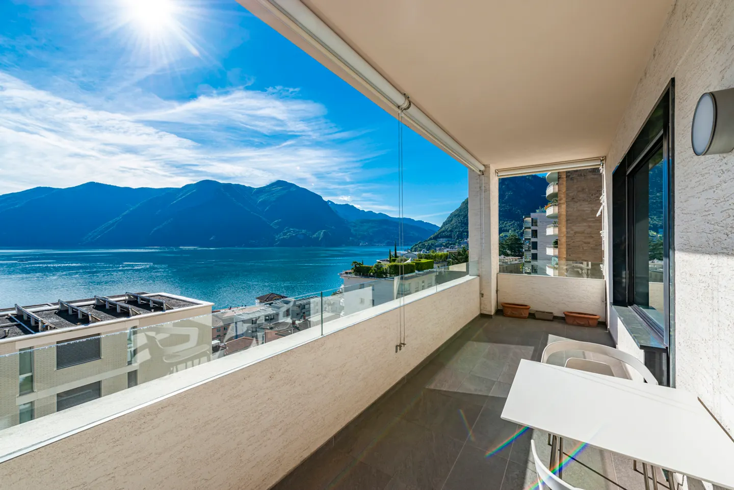 Duplex panoramique au centre de Lugano | Résidence Domus Pax - Photo 2 sur 20