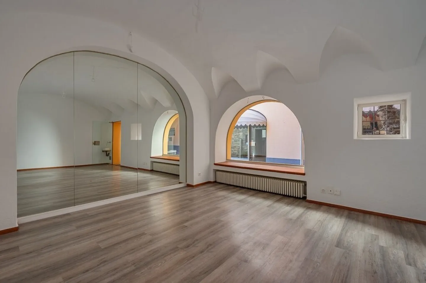 Gewerbliche Räumlichkeiten zu vermieten - Zentrum Ascona - Foto 5 von 9