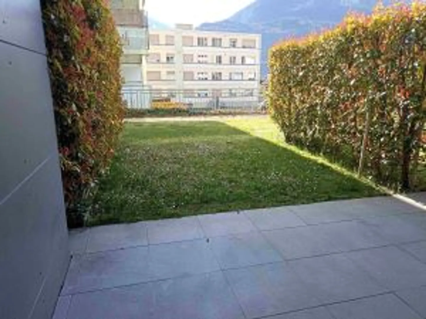 Appartamento moderno con terrazza - Foto 1 di 6