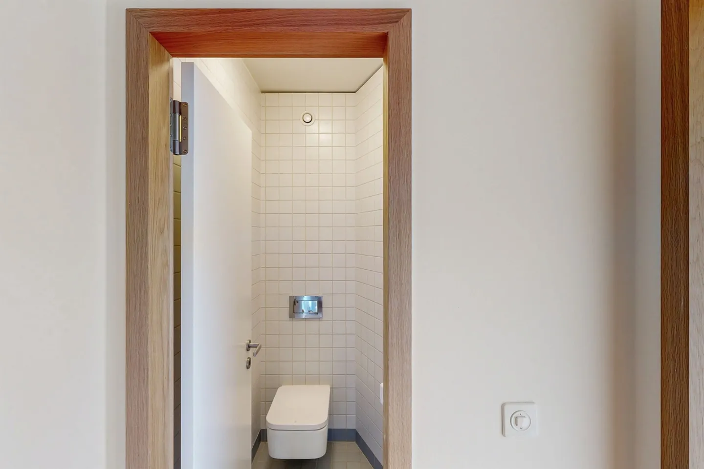 Spacious 6.5-room apartment on the 8th floor - Photo 10 of 13