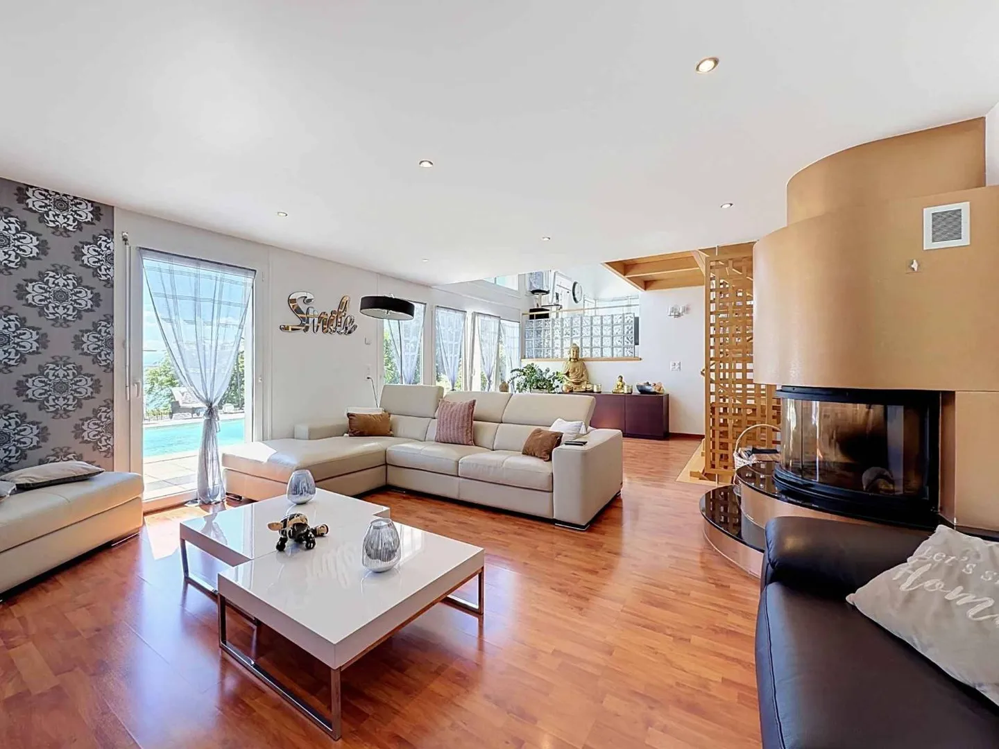 Villa contemporaine avec vue sur le lac - Photo 4 sur 12