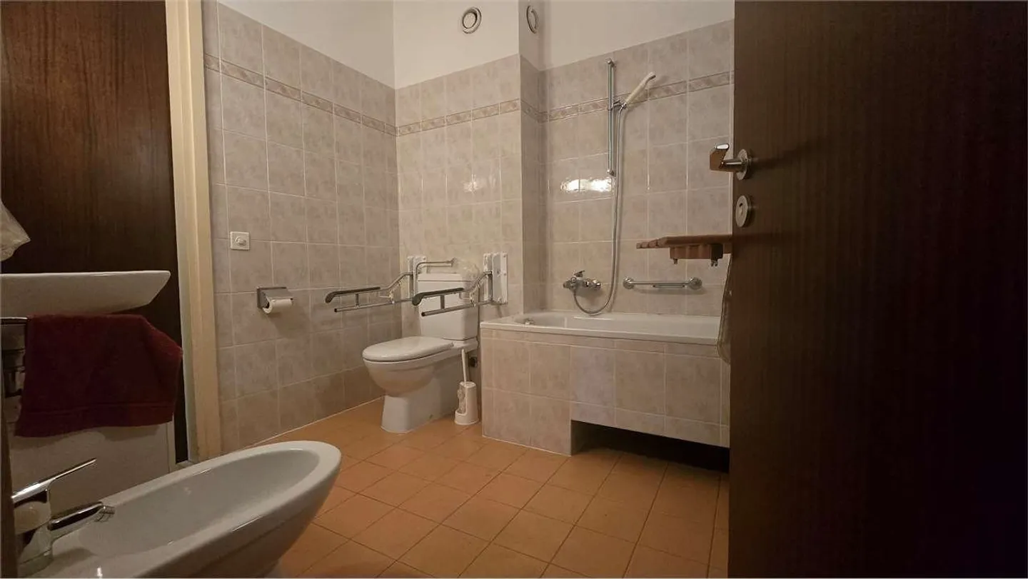 Appartamento 4.5 locali Lugano cassarate - Foto 6 di 9