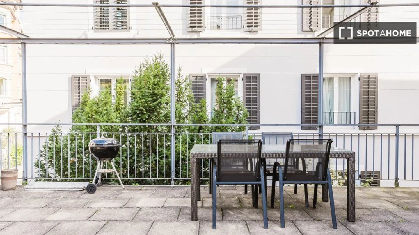 Apartment for rent - Photo 17 of 18