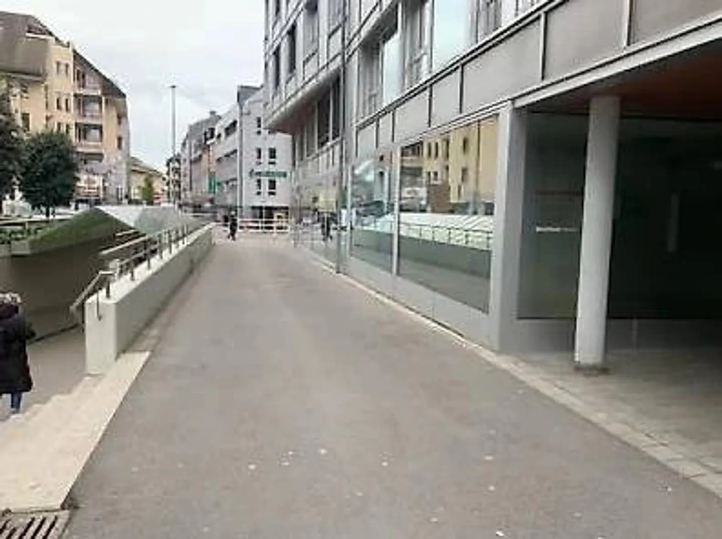 Appartement Charmant Près de la Gare - Photo 2 sur 3