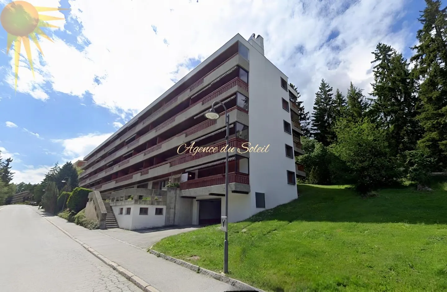 Ideale per un investimento! Appartamento curato di 3,5 locali a sud in zona tranquilla a C - Foto 1 di 9