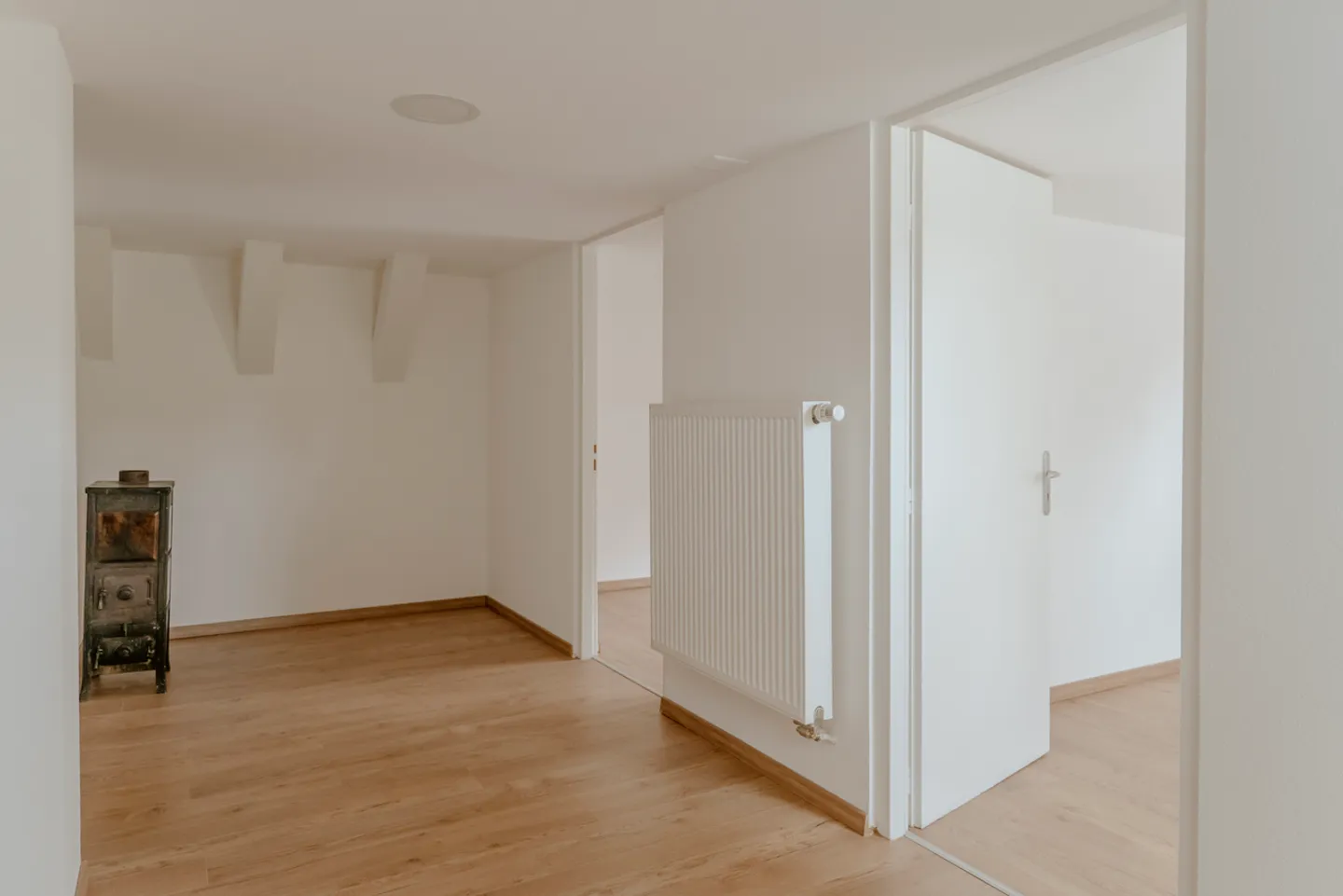 Vollständig renoviertes 4,5-Zimmer-Haus - Foto 8 von 13
