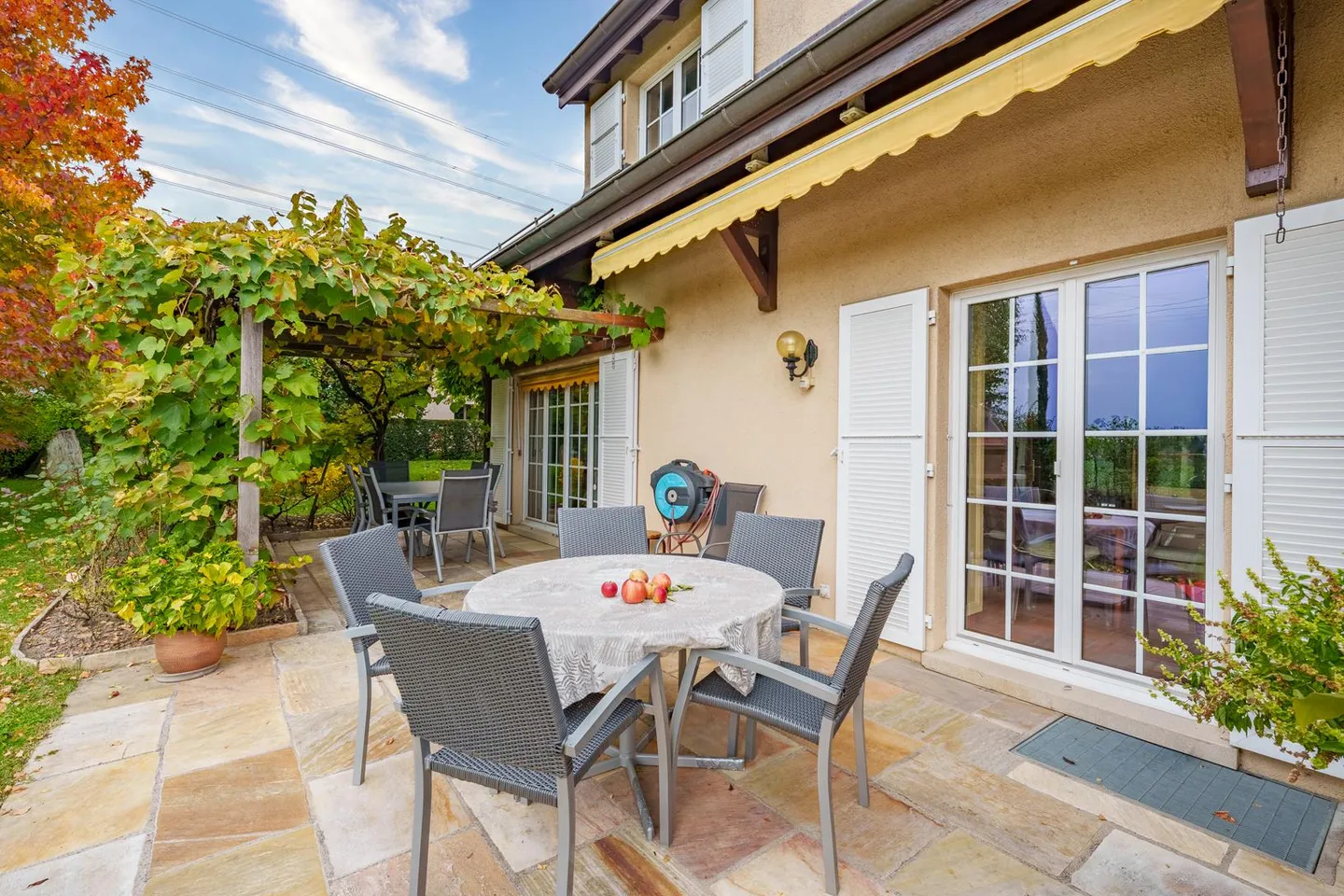 Detached villa in a green environment in Nyon - Photo 5 of 11