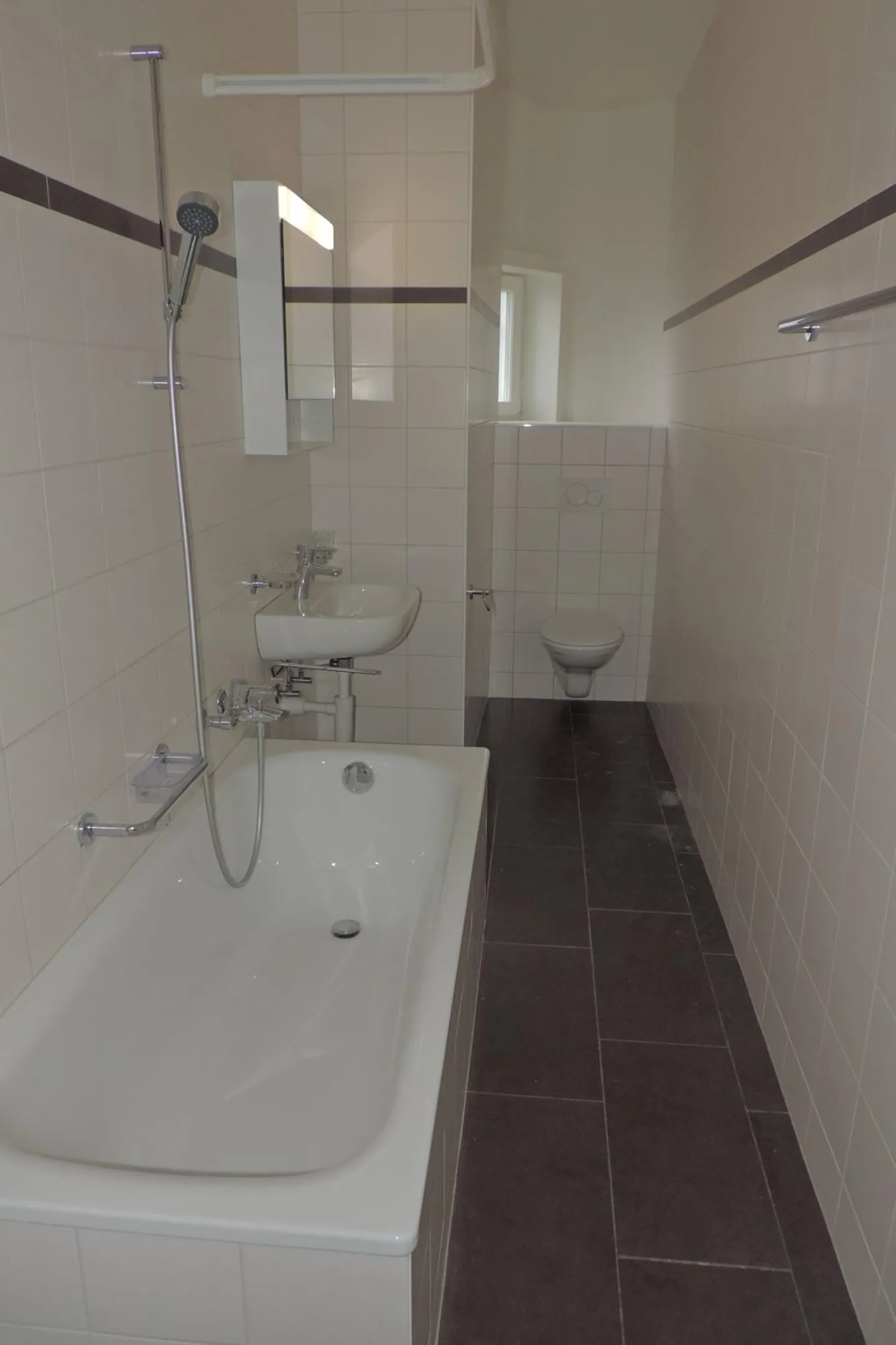 Appartamento in affitto - Foto 3 di 6