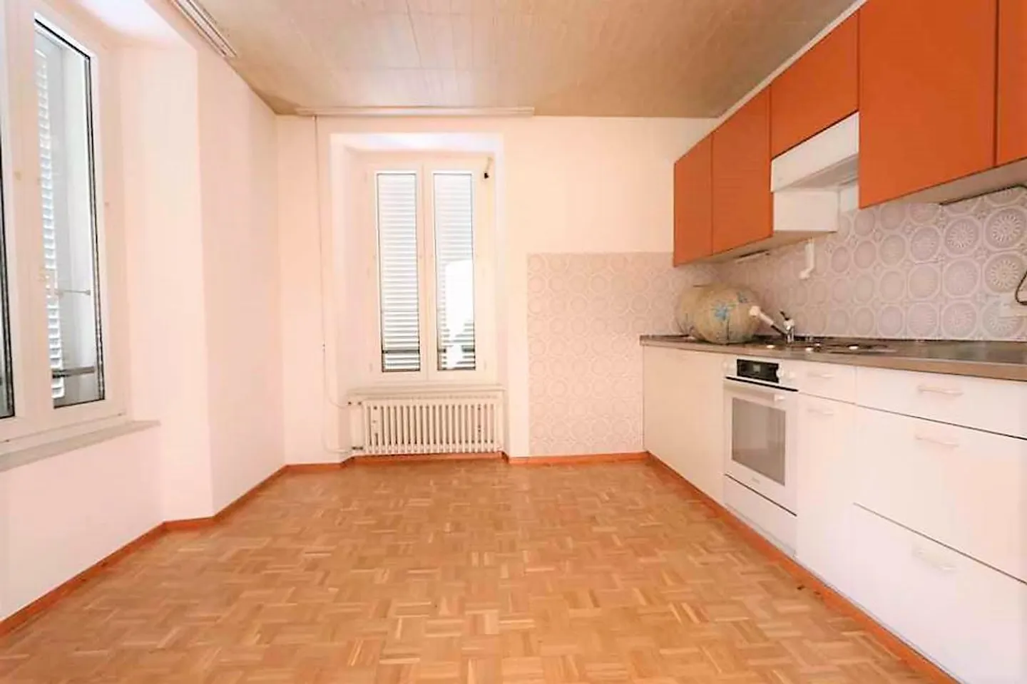 Maison multifamiliale avec bar-restaurant - Photo 15 sur 18