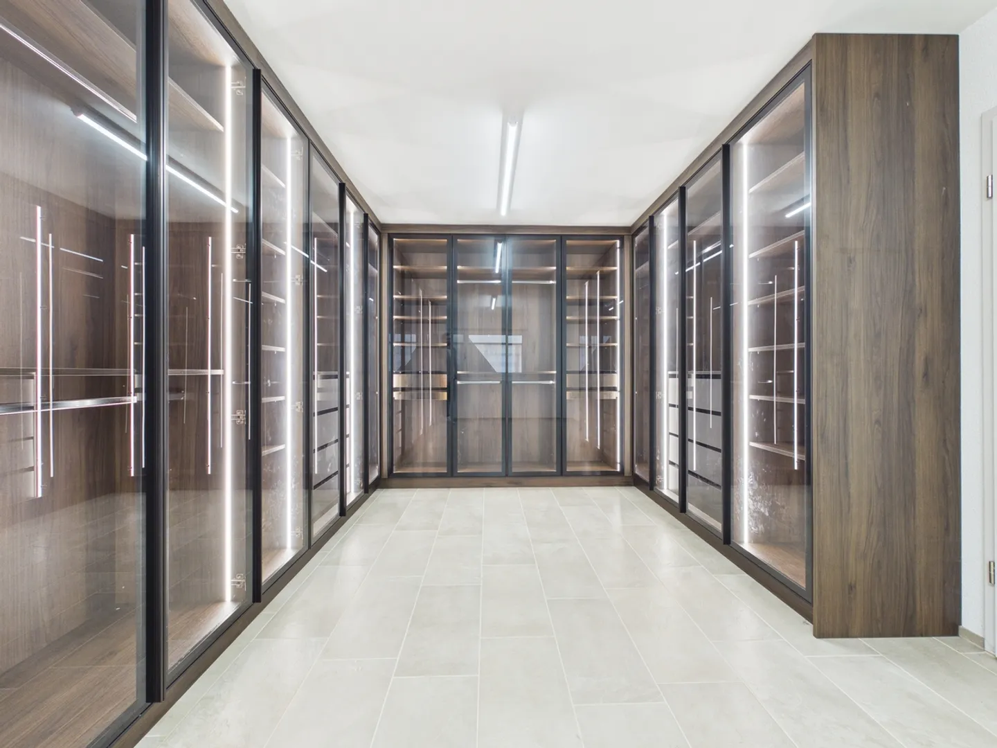 Maison individuelle moderne de 5,5 pièces avec garantie - Photo 12 sur 16