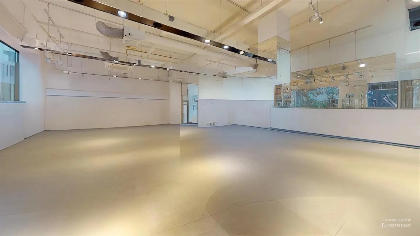 Commercial Space in Sierre - Photo 4 of 9