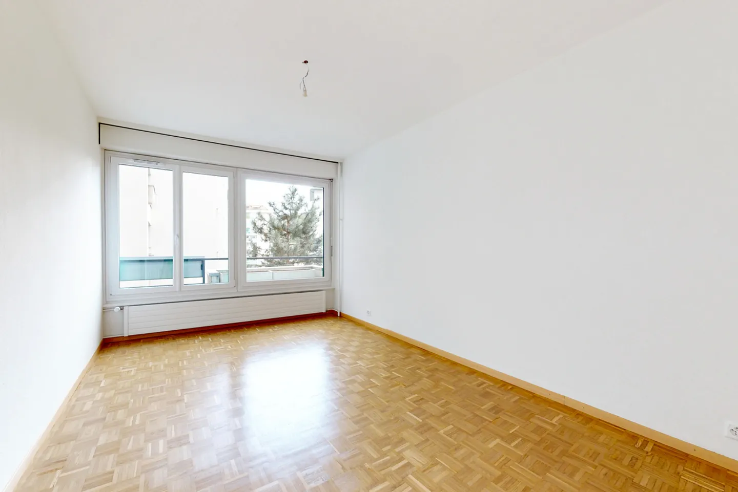 Beautiful apartment ideally located near the city center - Photo 5 of 8