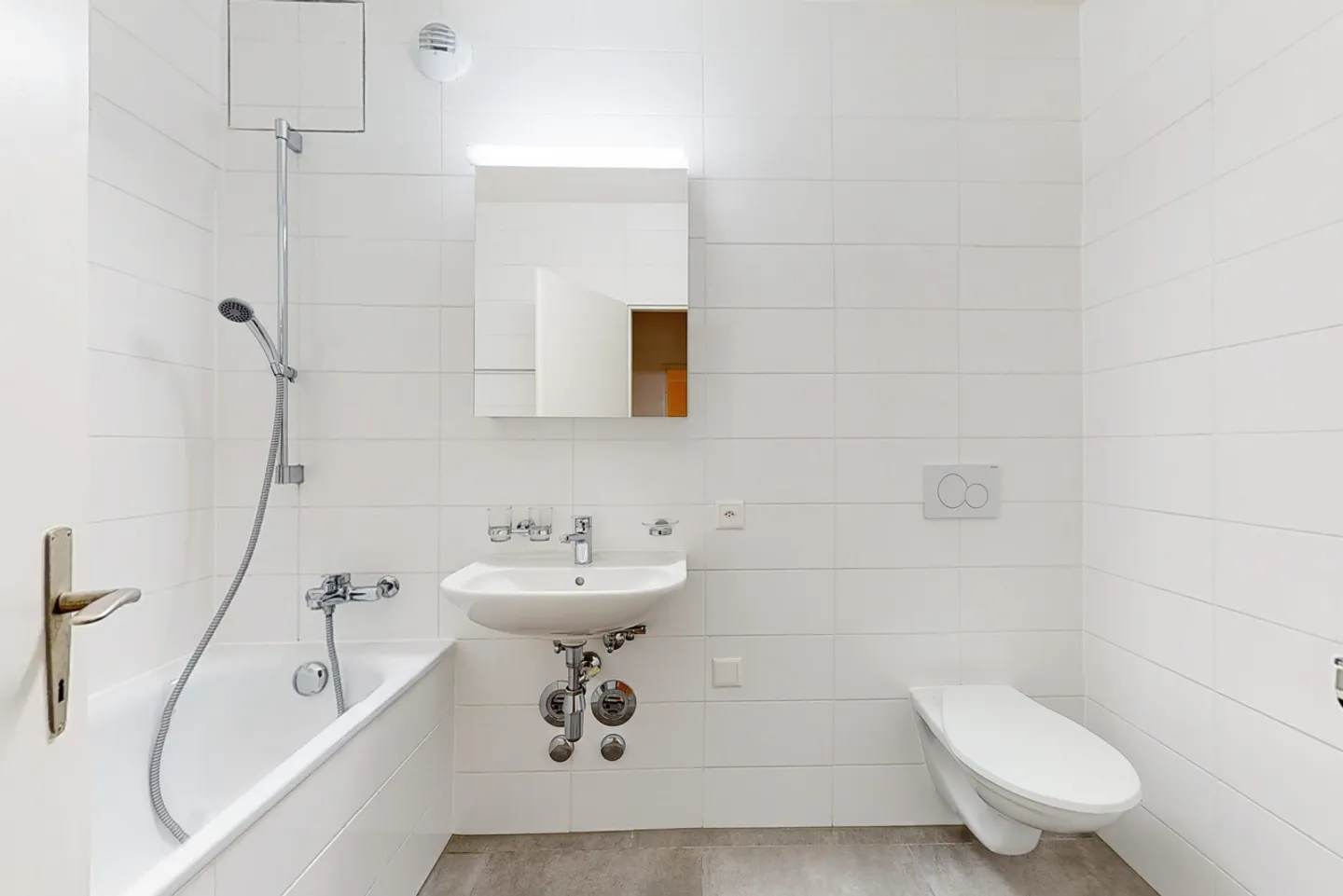 Beautiful apartment ideally located near the city center - Photo 7 of 8