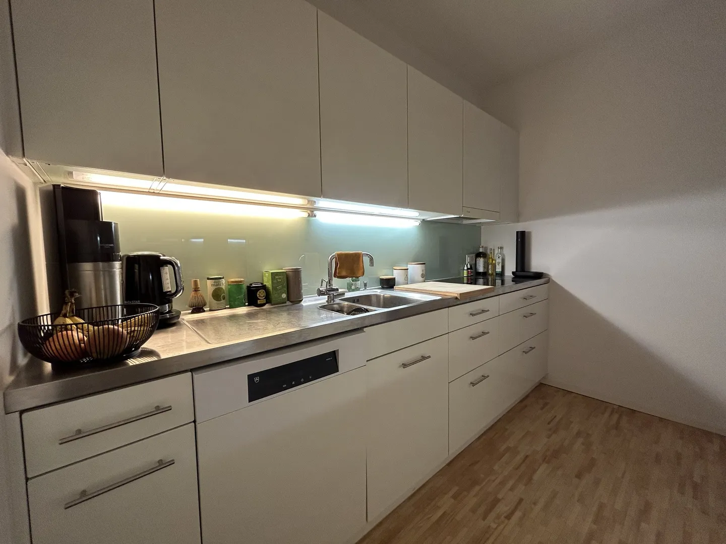 1½ ZI-WOHNUNG IN WINTERTHUR - STADT, MÖBLIERT, TEMPORÄR - Foto 5 von 11