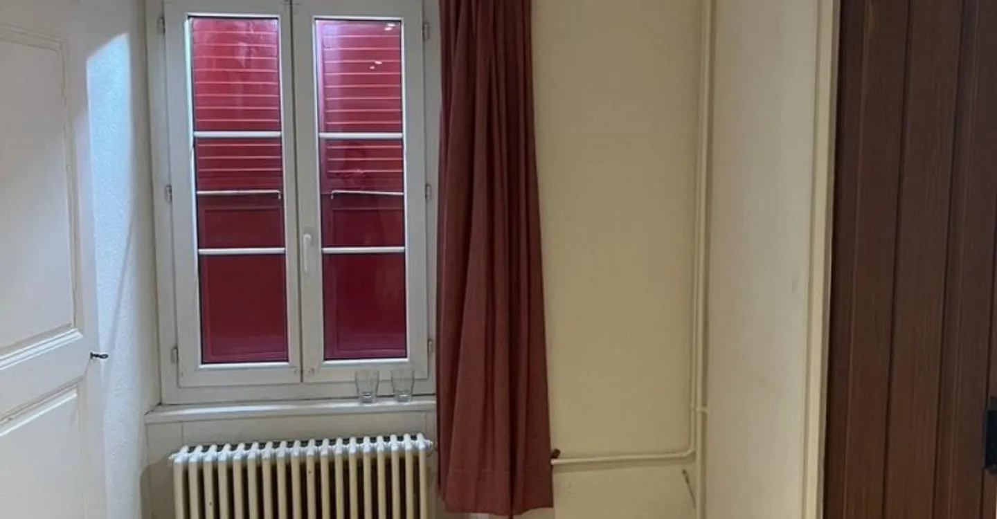 To seize! Superb studio in a quiet neighborhood! - Photo 3 of 4