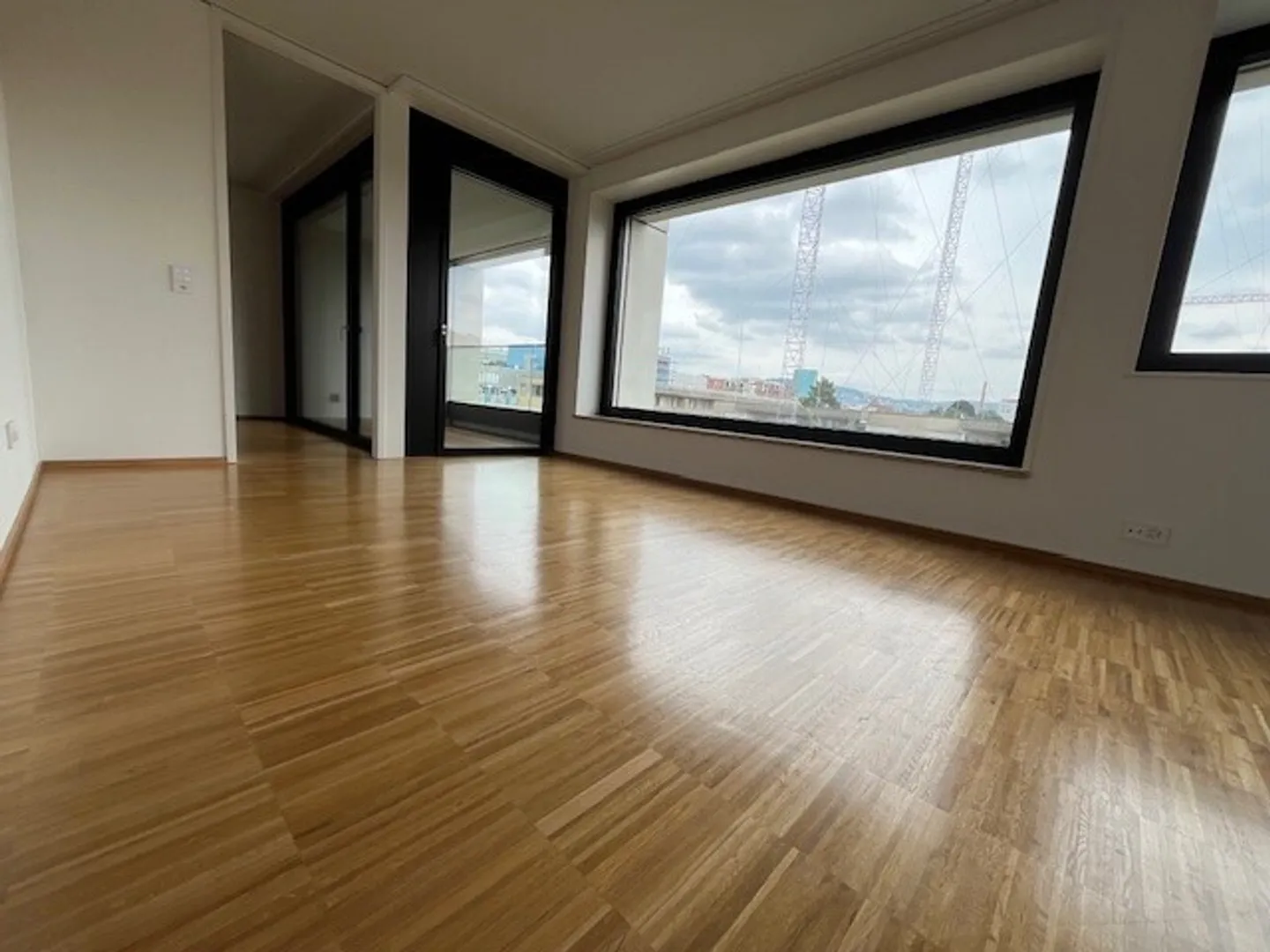 Moderne Wohnung in urbaner Umgebung - Foto 3 von 10