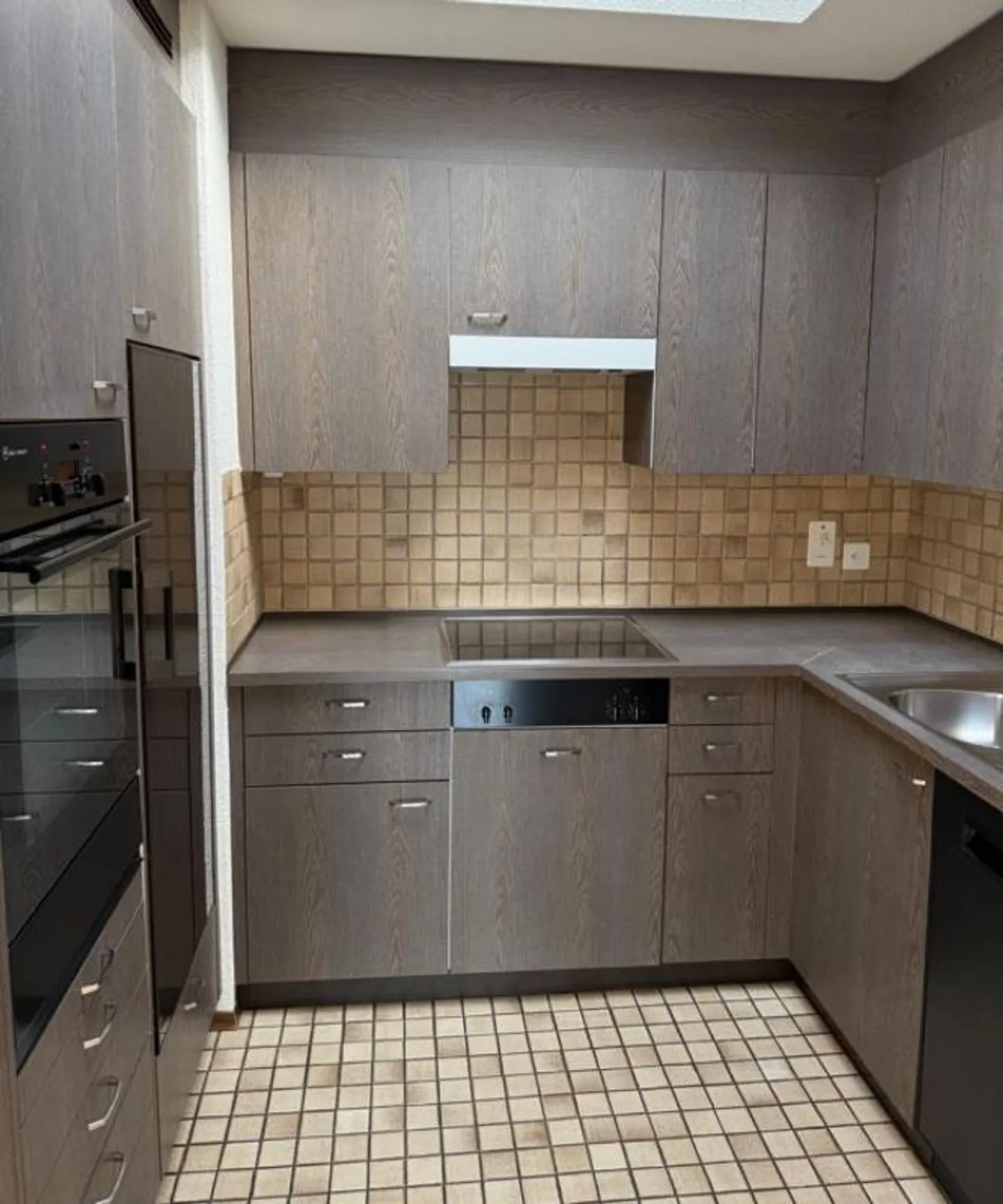Appartement en attique avec grande terrasse - un rêve! - Photo 4 sur 8