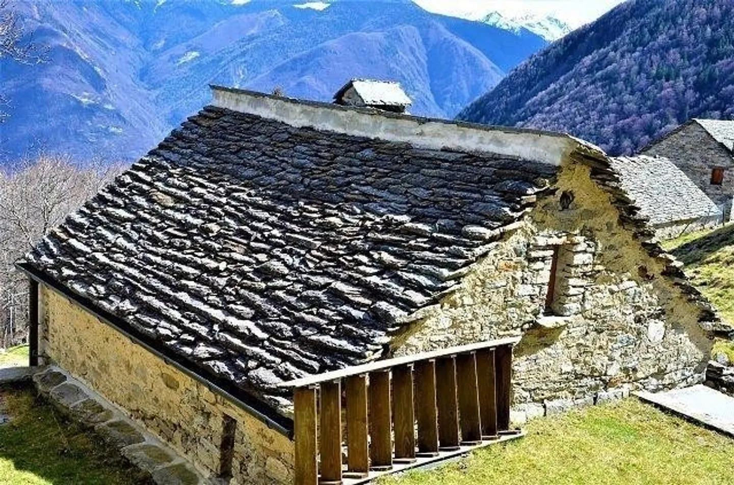 Piccolo rustico con giardino parzialmente ristrutturato / - Foto 25 di 25