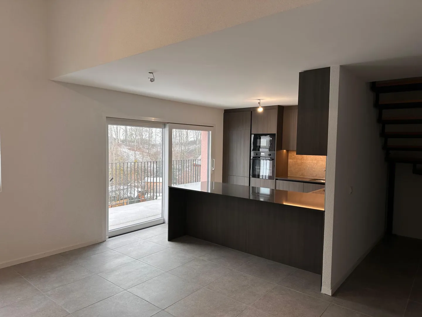 Duplex Charmant à Corcelles - Photo 3 sur 10