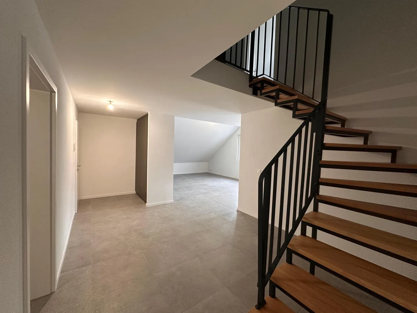 Duplex Charmant à Corcelles - Photo 5 sur 10